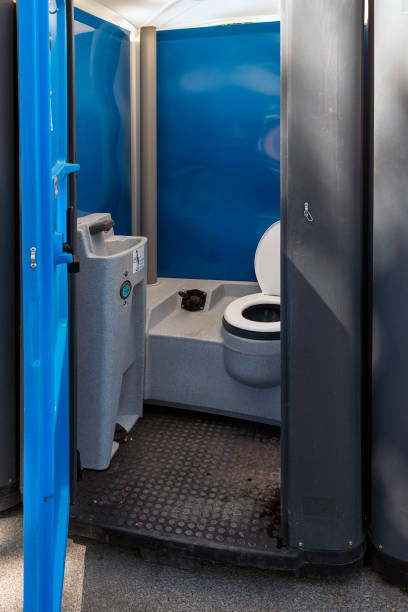 Best Emergency porta potty rental  in Lan, MI