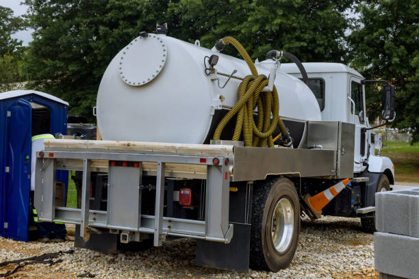 Best Luxury portable toilet rental  in Lan, MI