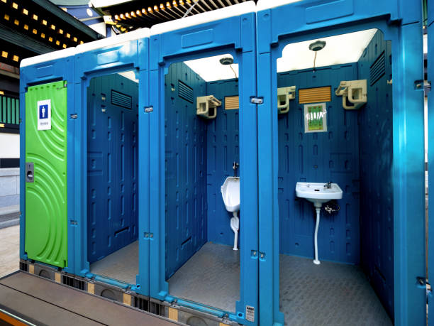 Best Portable restroom trailer rental  in Lan, MI